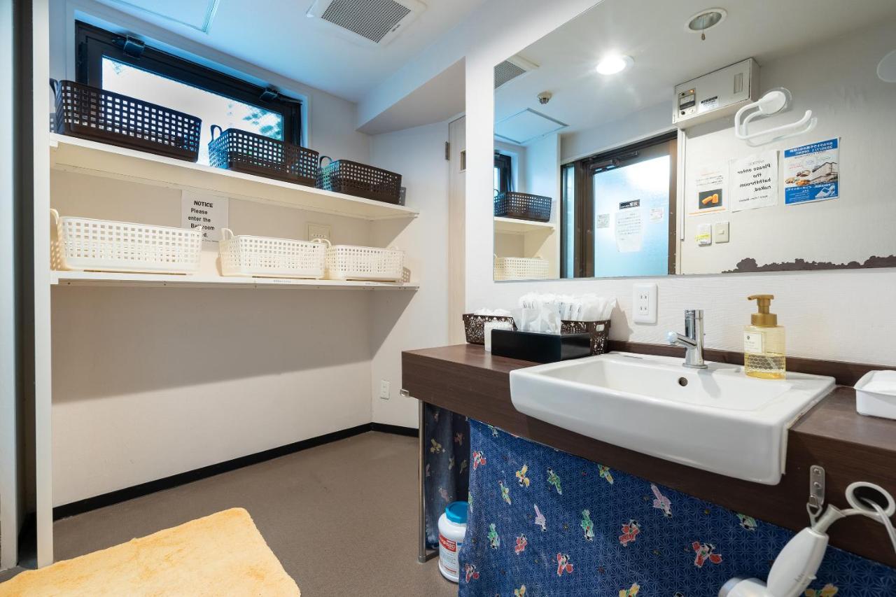 Oyo Hotel Tetora Akabane Tokyo Exterior photo